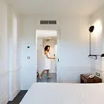 Hotel Praktik Bakery
