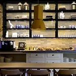 Praktik Bakery Hotel