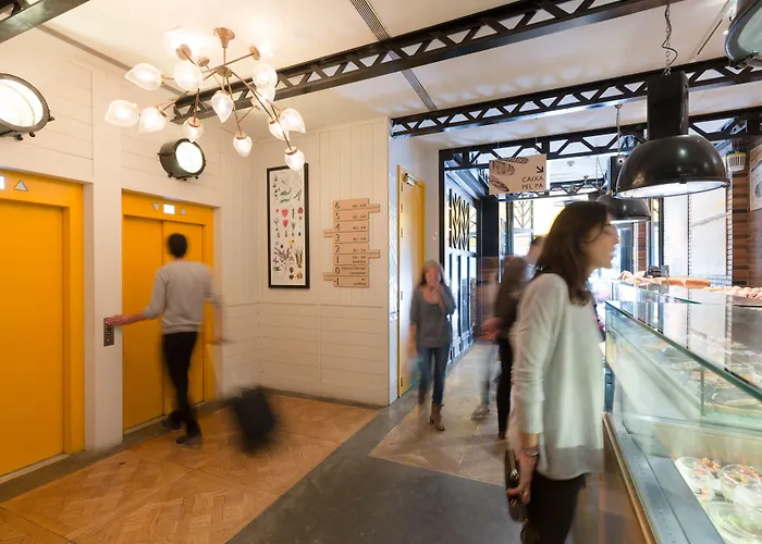 Praktik Bakery Hotel