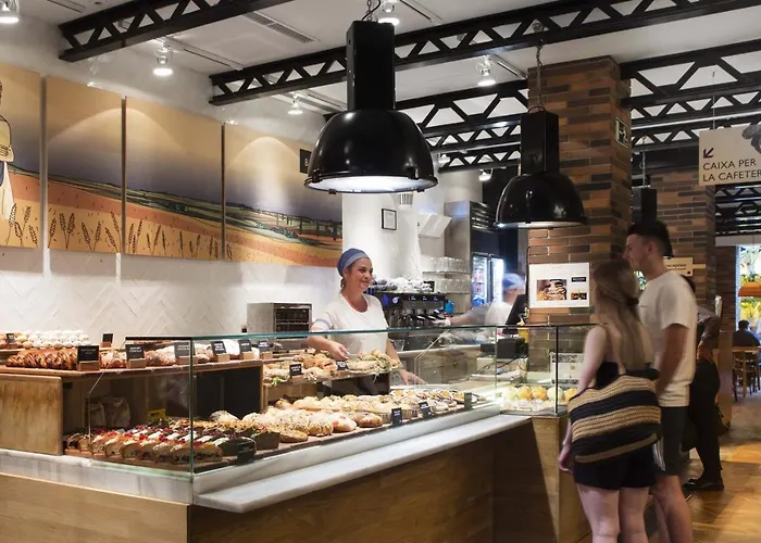 Praktik Bakery Hotel