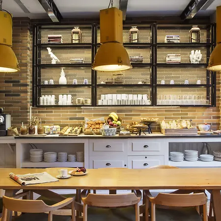 Praktik Bakery Hotel